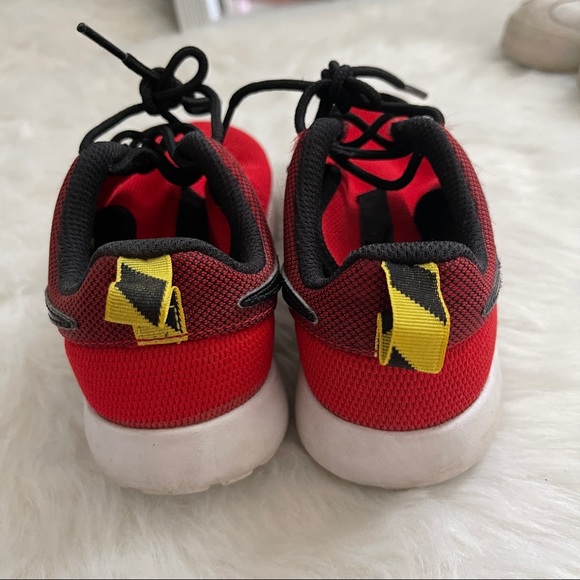 Nike shoes for kids - Picture 3 of 5